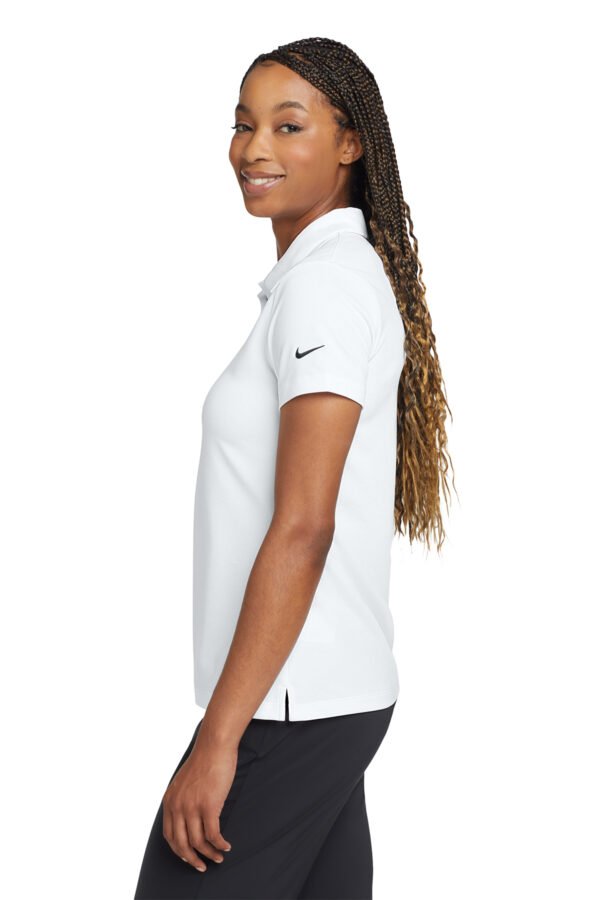 Nike Women's Dry Essential Solid Polo