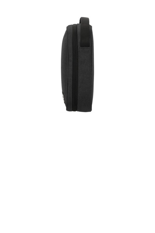 10121-Black-2-97000BlackAngleSide-1200W OGIO ® Vault