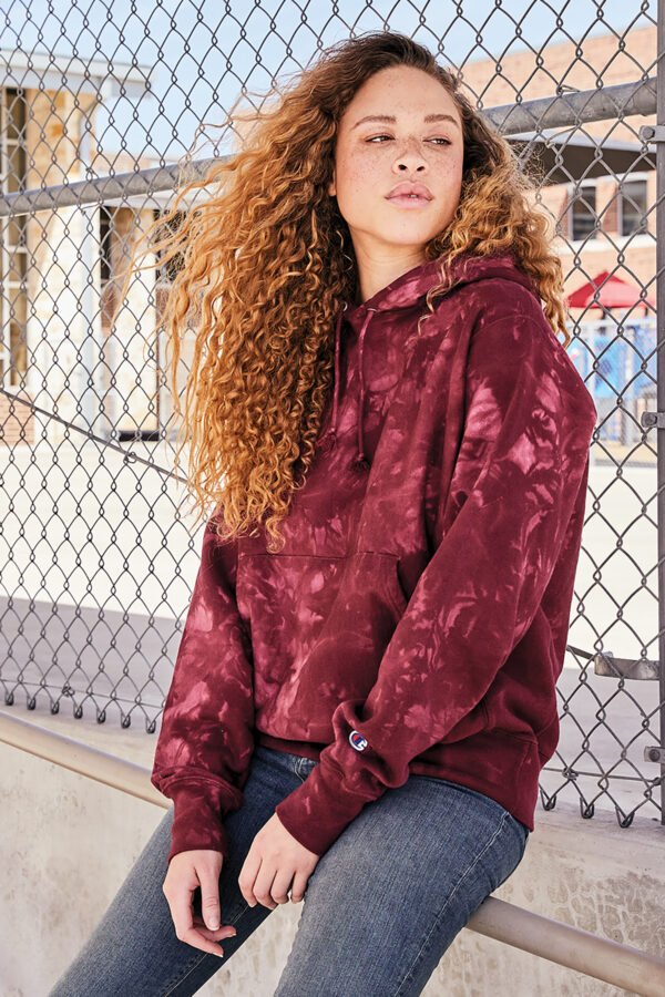 Champion ® Reverse Weave ® Scrunch-Dye Tie-Dye Hooded Sweatshirt