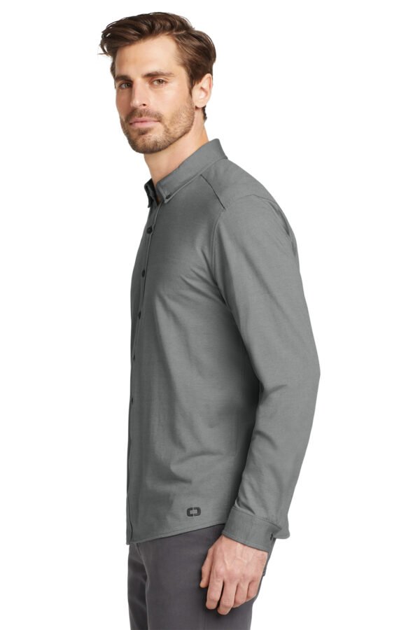 1200W-10862-TarmacGyHt-4-OG145TarmacGyHtModelSide3 OGIO ® Code Stretch Long Sleeve Button-Up