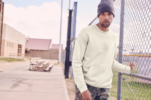 New Era ® Heritage Fleece Pocket Crew