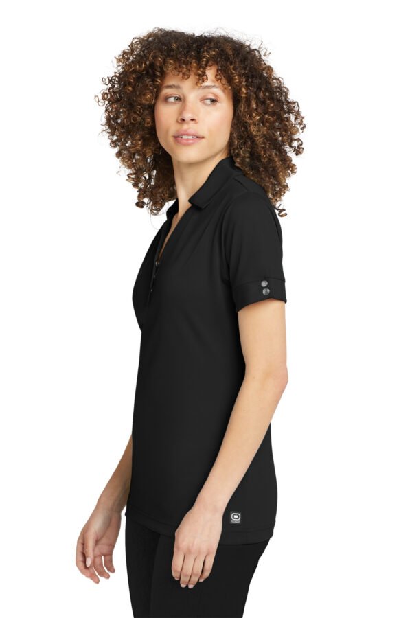 1200W-4113-Blacktop-4-LOG105BlacktopModelSide2 OGIO® - Glam Polo
