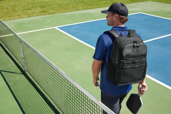 OGIO® Base Pack