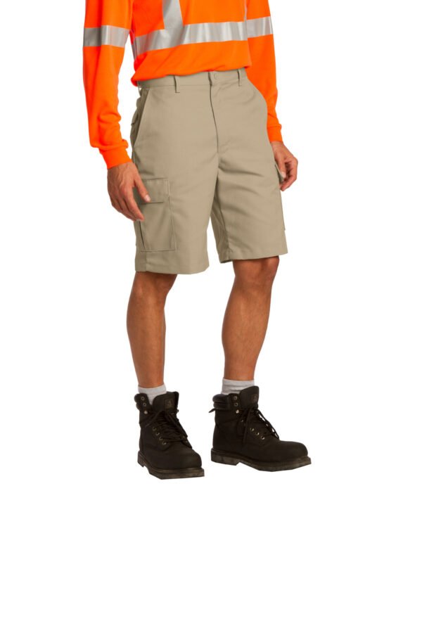 5742-Khaki-3-PT66KhakiModelSide-1200W Red Kap® Industrial Cargo Short