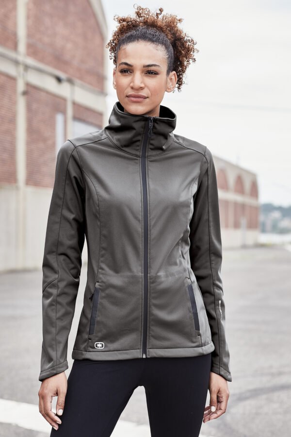 6578-GearGrey-7-LOE720GearGreyModelLifestyle1-1200W OGIO® Women's Crux Soft Shell