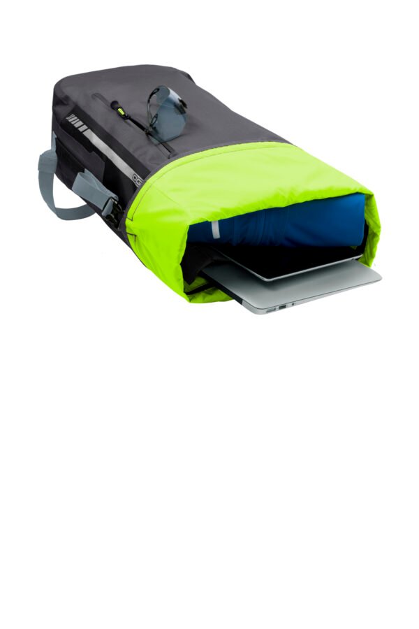 6806-Black-6-423009greyblackpropped-1200W OGIO® All Elements Pack