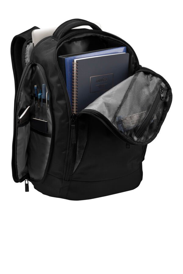 8992-Black-4-91002BlackFlatProp-1200W OGIO ® Flashpoint Pack